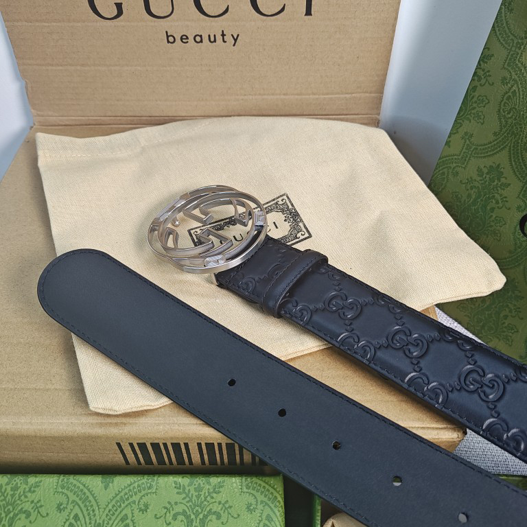 G*u*i belts